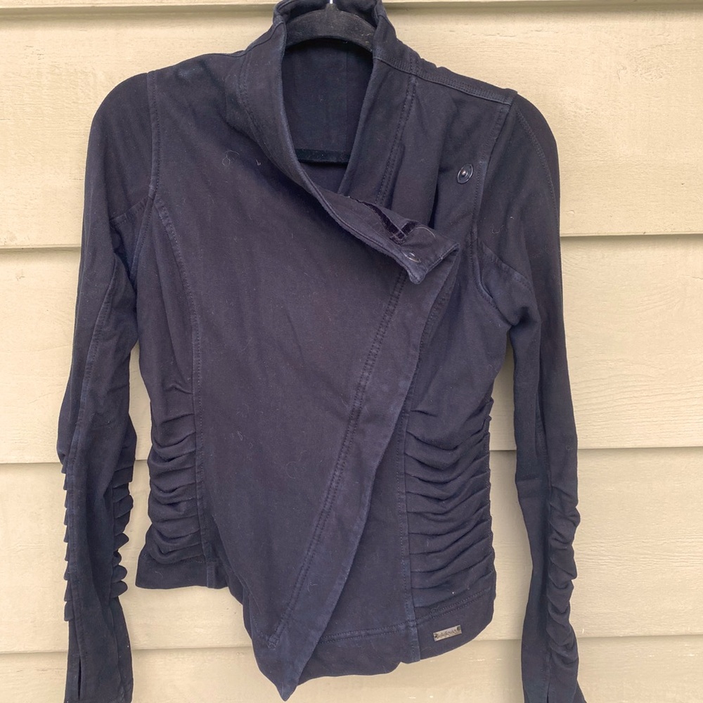 Lululemon side zip moto style jacket